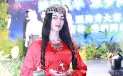 国产亚洲一卡2卡3卡4卡新区